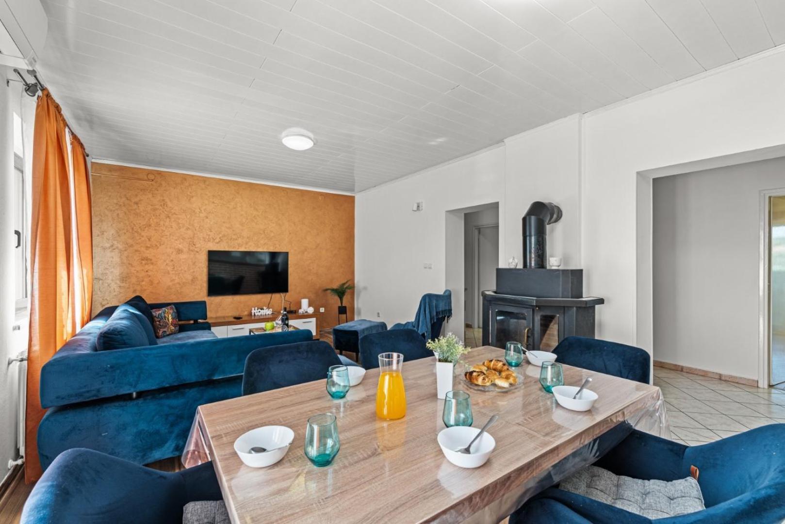 Sea View Apartments With Shared Pool بومير المظهر الخارجي الصورة
