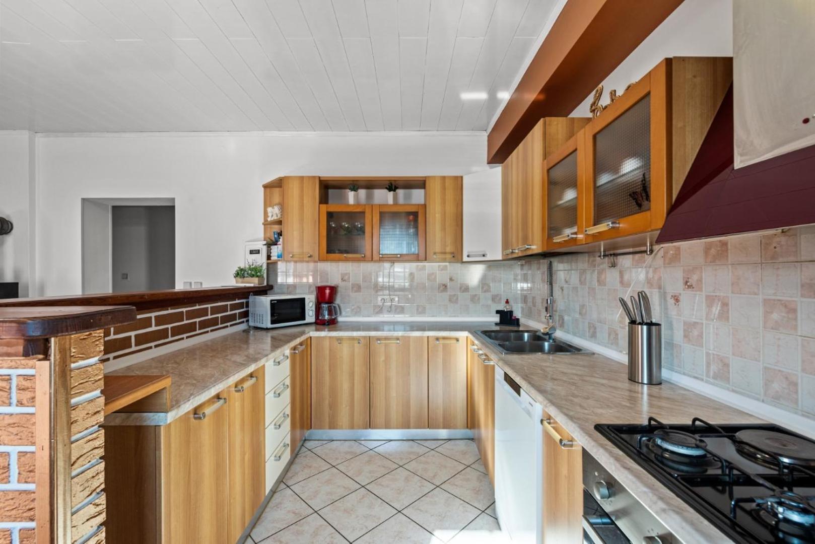 Sea View Apartments With Shared Pool بومير المظهر الخارجي الصورة