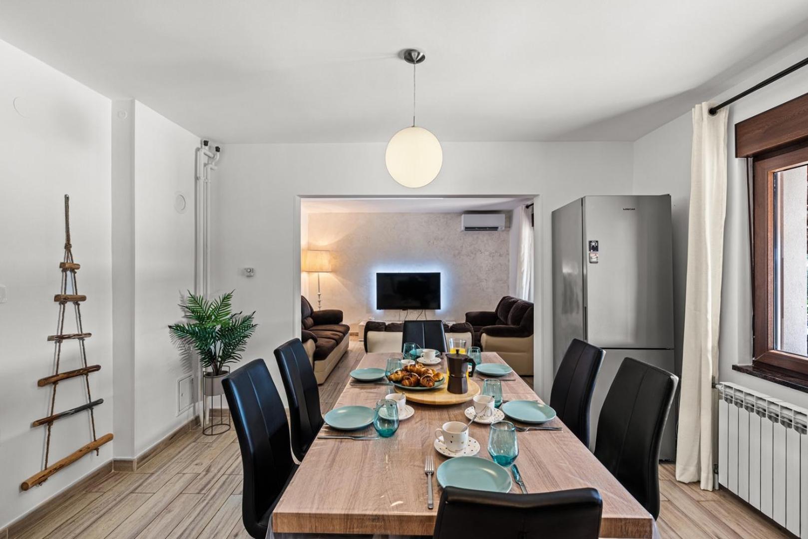 Sea View Apartments With Shared Pool بومير المظهر الخارجي الصورة